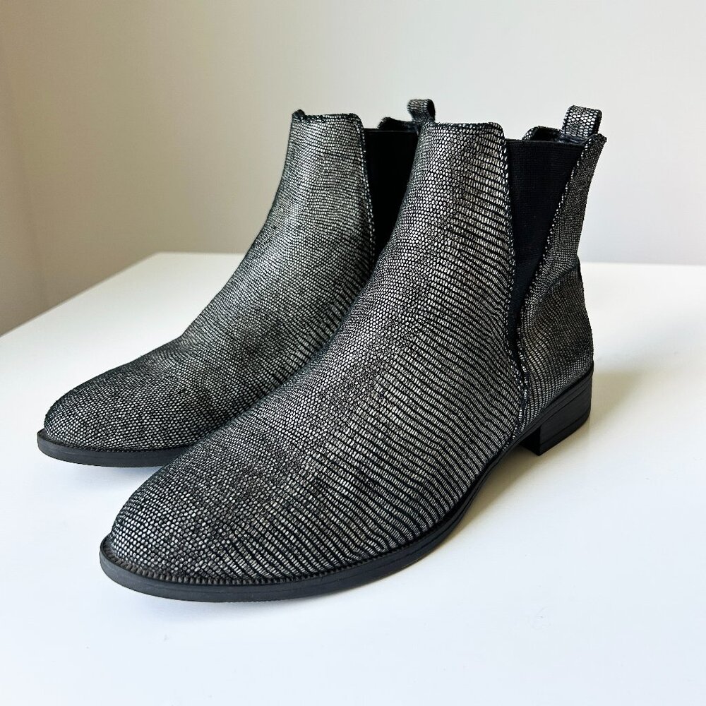 Eric Michael Textured Leather Ankle Boots